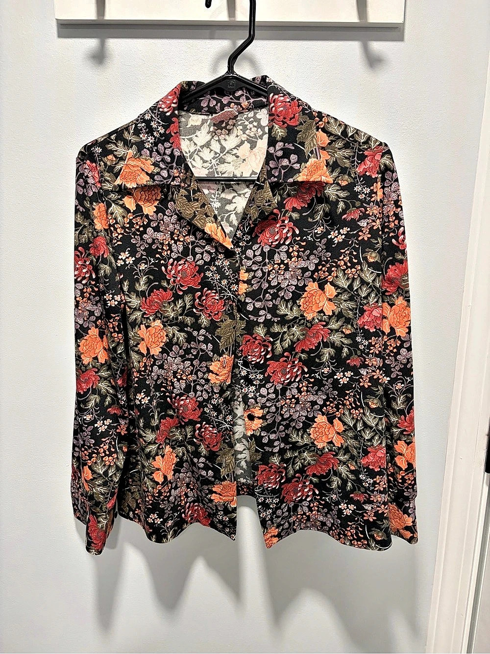 Graff Floral Button Front Blouse in Black